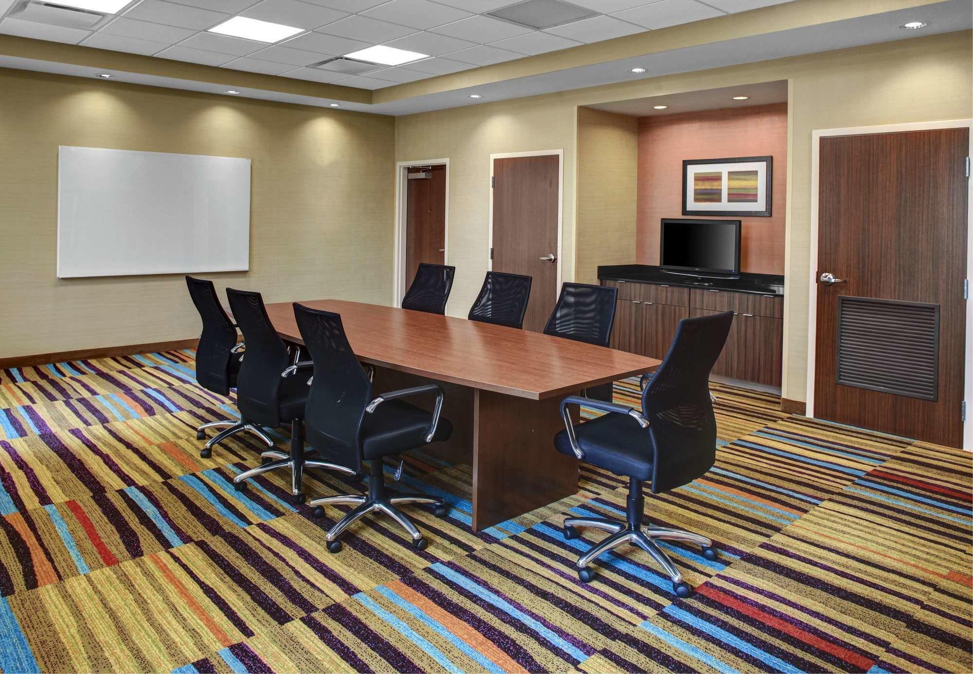 Fairfield Inn & Suites By Marriott Douglas Bagian luar foto