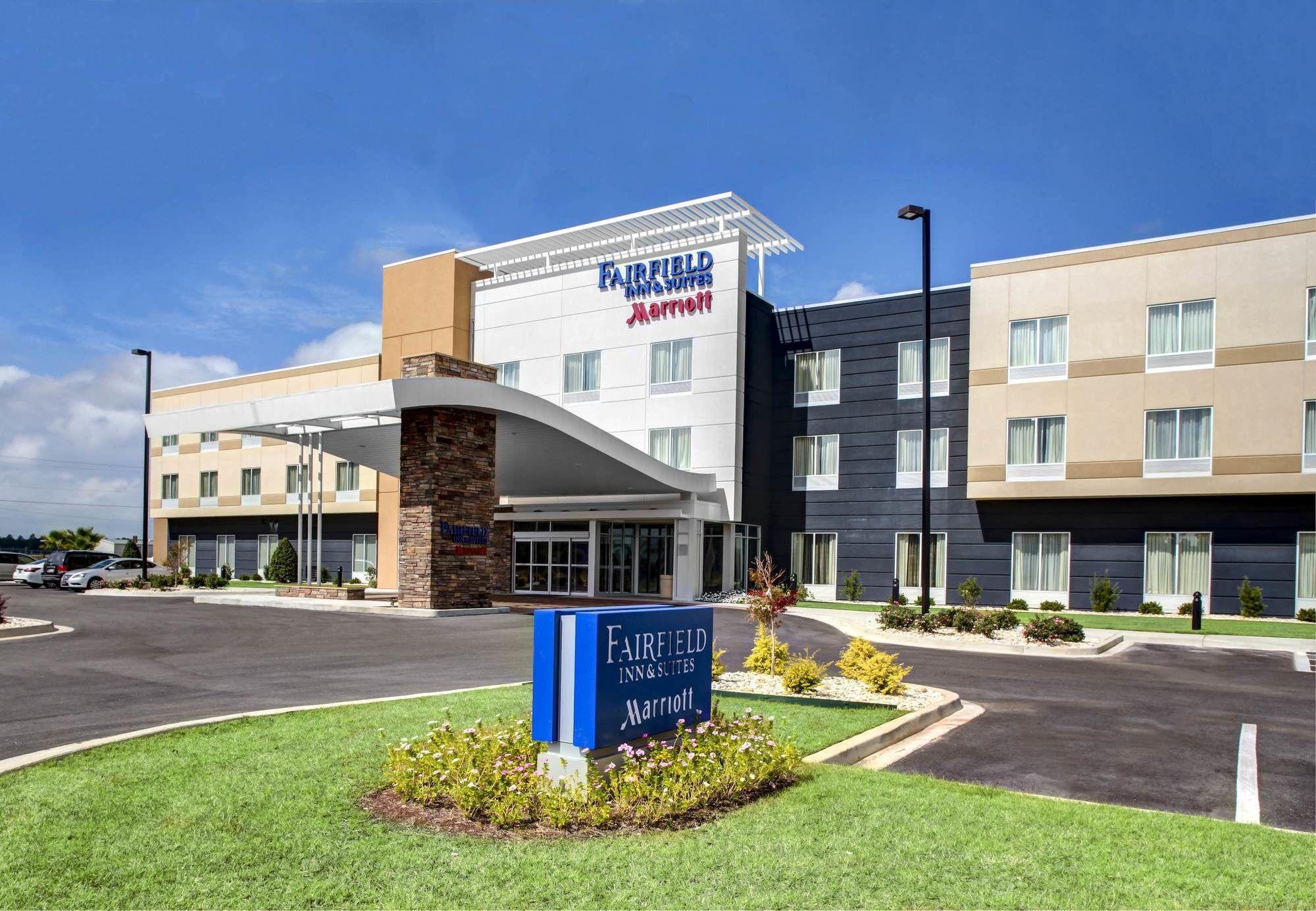 Fairfield Inn & Suites By Marriott Douglas Bagian luar foto